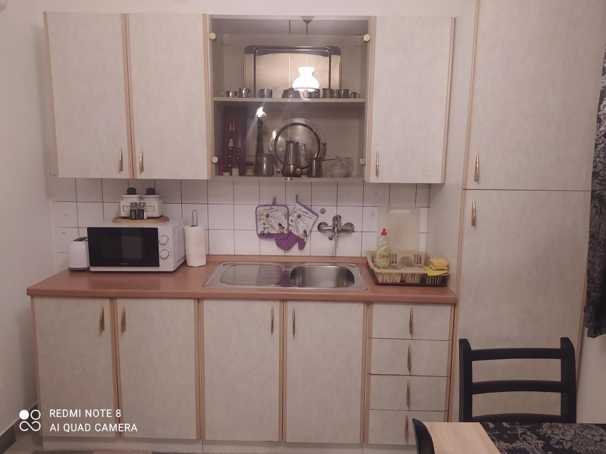 Apartment Gabi Смолянац Екстериор снимка