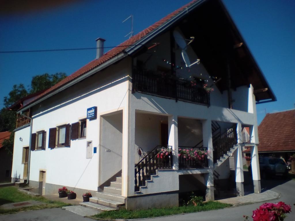 Apartment Gabi Смолянац Екстериор снимка