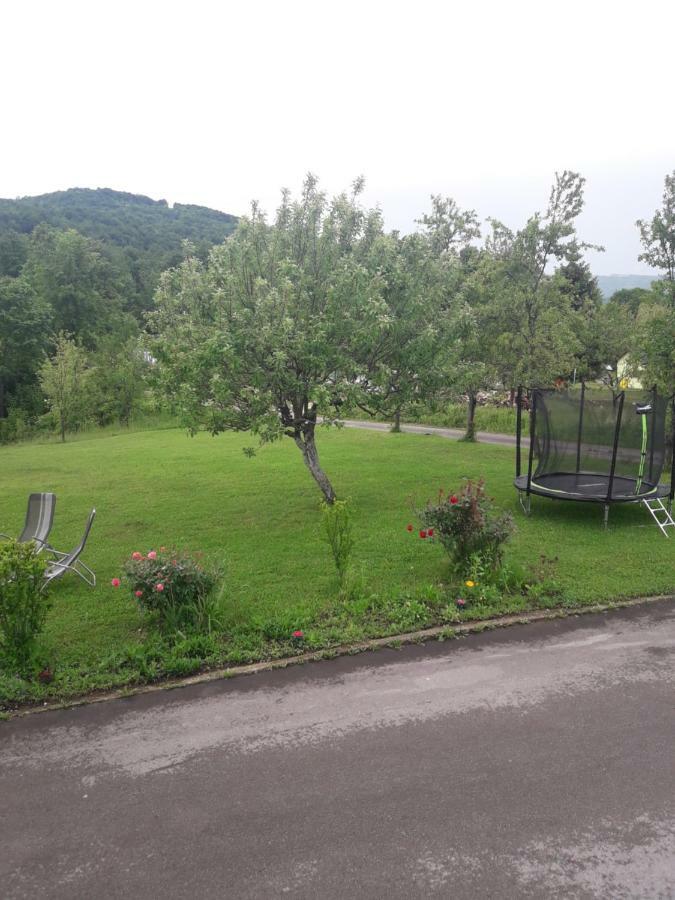 Apartment Gabi Смолянац Екстериор снимка